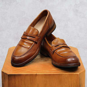 Chaussures habillées Oxford décontractées rétro pour hommes, bout rond, dessus en cuir de cheval lavé, semelle en cuir véritable - Product Image 1