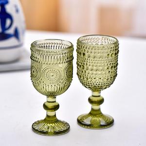 Verres à pied en verre vintage européens, verres à boisson gaufrés, verres à pied verts solides pour fêtes, mariages et autres occasions - Product Image 2