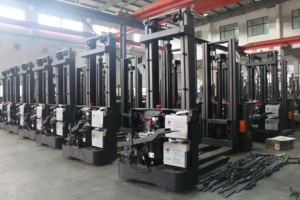 Reddot marka 1.5 Ton otomatik sürüş istifleyici kaldırma el pil şarj cihazı <span class=keywords><strong>Forklift</strong></span> elektrikli palet istifleyici - Product Image 6
