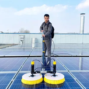 רובוט מופעל באמצעות סוללה לניקוי פאנלים סולאריים מברשות לניקוי פאנלים סולאריים חשמליים לניקוי פאנל סולארי רובוט