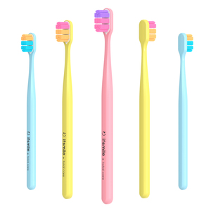 Swiss Look Like Switzerland <span class=keywords><strong>5460</strong></span> <span class=keywords><strong>Cepillo</strong></span> de dientes Diseño simple PP <span class=keywords><strong>Cepillo</strong></span> de dientes Adulto - Product Image 1