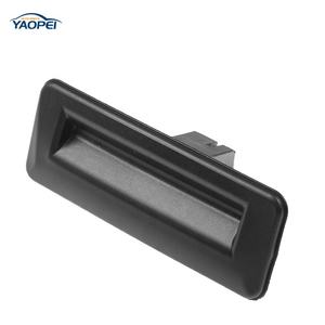 Interrupteur de coffre de voiture 5J0827566E pour Audi A1 VW <span class=keywords><strong>Golf</strong></span> V Skoda Superb Fabia Roomster Yeti - Product Image 1