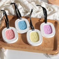 Décoration d'intérieur : Sachet de pot-pourri coloré ovale en cire parfumée aux senteurs fraîches, désodorisant suspendu pour la maison