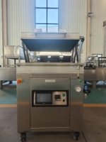 Machine de mise sous vide pour emballage sous film; Steaks, viandes, poissons; Fraîcheur longue durée; Usage commercial.