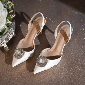 Sandales élégantes à talons hauts et strass, style français, à bout fermé, pour femmes, en satin blanc, chaussures de mariage, chaussures de demoiselle d'honneur - Product Image 3