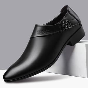 Nuevos Zapatos de Verano con Punta en Pico, de Piel Sintética, Sin Cordones, para Hombre, Tallas Grandes 47/48, Transpirables, Casuales de Negocios, para Boda - Product Image 1