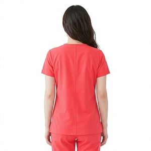 เสื้อสครับแพทย์คอวี แขนสั้น สีแดงคอรัล สำหรับพยาบาล ชุดยูนิฟอร์มโรงพยาบาล มีกระเป๋าหน้า - Product Image 5