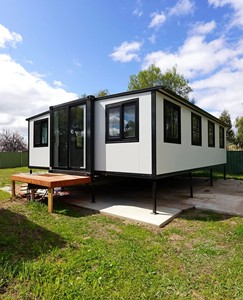 Cabane modulaire pliable écologique préfabriquée pour hôtel ou complexe hôtelier en plein air - Product Image 1