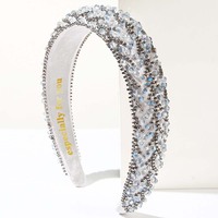 DREAM FASHION Bandeau élégant pour femme, couleur unie, perles en strass, doublure en daim personnalisée, logo, accessoires de cheveux de luxe pour fille, fait main