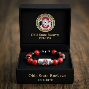Pulsera de Acero Inoxidable Plateado con Cuentas para Fans de Deportes - Regalo Unisex Casual/Deportivo para Equipos Deportivos con Diseño de Círculo y Separador - Product Image 3