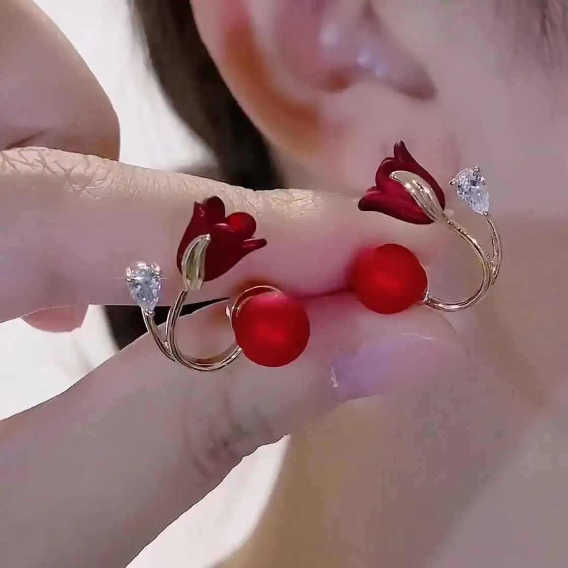 Cheap Price Fashion Jewelry Red Rose Flower Stud Earrings For Women Delicate 925 Silver Post Waterdrop Rhinestone Flower Earring