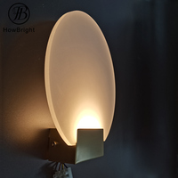 Applique Murale LED Moderne Style Nordique, Petite Lampe Ronde en Aluminium Effet Lune, Encastrée E26 pour Chambre et Salon, IP20 avec Entrée 220V