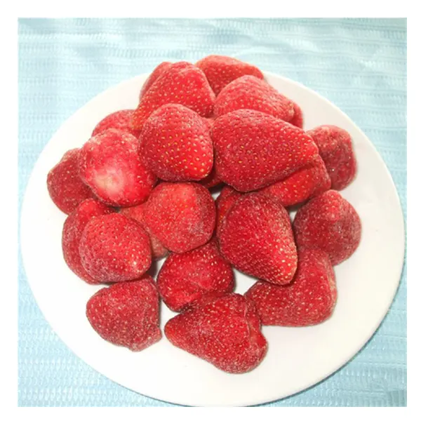 Supporto di fabbrica sfuso naturale 1kg biologico halal senza additivi fragola congelata intera fragola liofilizzata