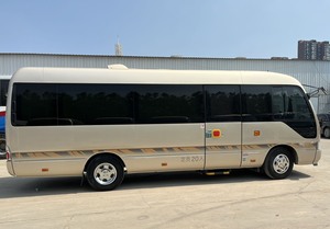 Autobús Usado de 20 Plazas, Manual, Gasolina, Euro 4, Año 2017, en Venta - Product Image 2