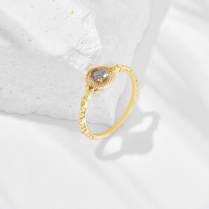 แหวนเงินแท้ 925 ประดับเพชรคิวบิกเซอร์โคเนียทรงรี ดีไซน์ทันสมัยสำหรับผู้หญิง เหมาะสำหรับงานปาร์ตี้ งานหมั้น หรือเป็นแหวนแทนใจ - Product Image 3