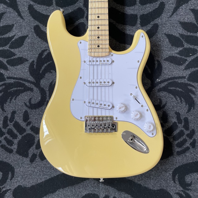 Yellow ST Electric Guitar With Tremolo SSS Silver Parts Fast Shipping From USA