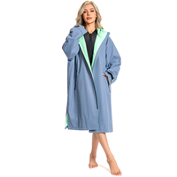 OEM Parka de bain surdimensionnée, coupe-vent et imperméable pour femmes, manteau chaud à capuche, poncho de surf, combinaison à séchage rapide, serviette de plage, robe à langer