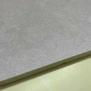 <span class=keywords><strong>2026</strong></span>年高密度<span class=keywords><strong>PVC</strong></span>フォームボード 9mm 1220x2440mm 環境に優しい防水木目調ラミネートシート 切断サービス付き - Product Image 3