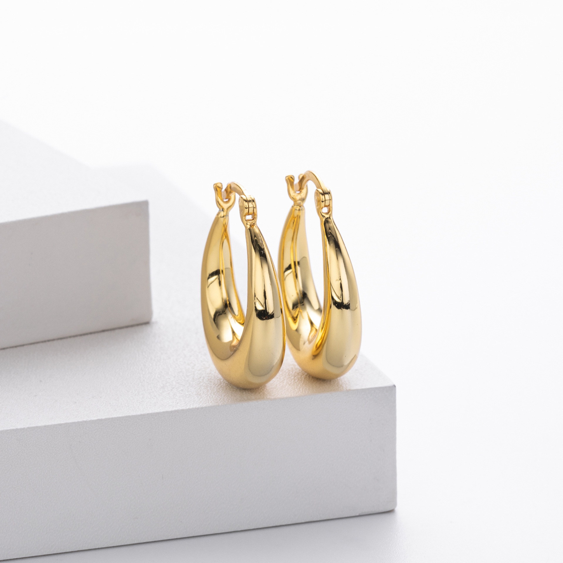24k gold hoop earrings