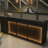 Comptoir de caissier de réception Comptoir de style industriel rétro Restaurant Corner Gym Bar Designs Front Desk