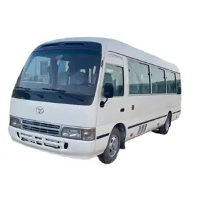 Buen rendimiento Autobús de 30 plazas Coche usado Toyota Coaster Autobús de pasajeros Entrenador a bajo precio