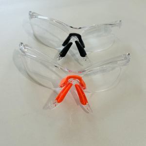 نظارات السلامة الصناعية مقاومة للخدش ومكافحة الضباب Uv400 نظارات السلامة الصناعية Ansi Z87.1 إطار ملون شفاف نظارات السلامة للعمال - Product Image 2