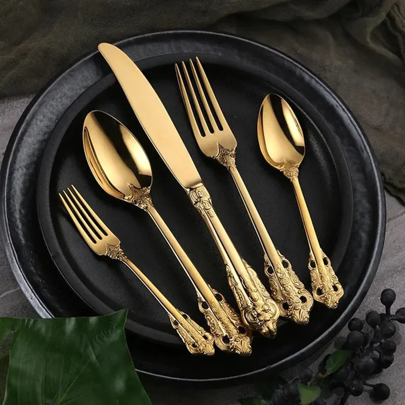 Royal Golden 304 argenteria in acciaio inox forchette cucchiai di lusso Vintage posate per banchetti posate Set per il matrimonio