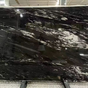 Dalle de marbre italien Tempête cosmique élégante et poétique Dalle de marbre noir cambrien Motifs d'encre blanche Splash Pierre naturelle - Product Image 4