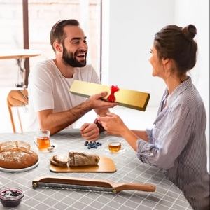Couteau à <span class=keywords><strong>pain</strong></span> en bois dentelé <span class=keywords><strong>avec</strong></span> poignée ergonomique pour trancher les bagels et le <span class=keywords><strong>pain</strong></span> au <span class=keywords><strong>levain</strong></span> - Product Image 4