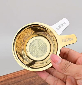 Colador <span class=keywords><strong>de</strong></span> té 304 Forma <span class=keywords><strong>de</strong></span> taza <span class=keywords><strong>de</strong></span> acero inoxidable Malla fina <span class=keywords><strong>Filtro</strong></span> <span class=keywords><strong>de</strong></span> elaboración <span class=keywords><strong>de</strong></span> té <span class=keywords><strong>de</strong></span> un solo mango <span class=keywords><strong>con</strong></span> base <span class=keywords><strong>de</strong></span> almacenamiento - Product Image 6
