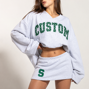 Conjunto de Dos Piezas Personalizado para Mujer, Estilo Urbano, Sudadera Holgada <span class=keywords><strong>con</strong></span> Cuello en V y Minifalda <span class=keywords><strong>con</strong></span> Estampado de Puntos, Estilo Universitario para Chicas Modernas - Product Image 1