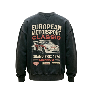 Felpa girocollo da uomo personalizzata con stampa DTG Kornit, grafica vintage auto da corsa effetto lavato, top streetwear motosportivo - Product Image 3