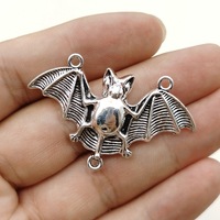 Accessoires de bijoux en alliage pour le bricolage Vente en gros Pendentif en argent antique gothique pour chauve-souris vampire 29*47MM