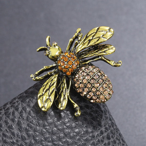 Atacado Personalizado das Mulheres Exagerado Vintage Abelha Broches Strass Liga Bonito Animal Broche Pin Casamento Festa Noivado Presente - Product Image 3