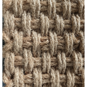 Alfombra de Fibra de Coco Natural Tejida a Mano para Decoración de Interiores - Product Image 1