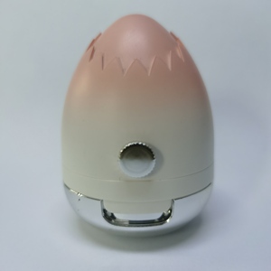 Mỹ phẩm bao bì OEM như nhựa dễ thương đào hình rỗng Lip Balm <span class=keywords><strong>container</strong></span> với bàn chải cho môi Mặt nạ nhựa trường hợp - Product Image 4