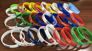 Las 10 Pulseras de Silicona con Bandera Nacional Personalizadas Más Vendidas para Eventos Deportivos y Promocionales - Product Image 2