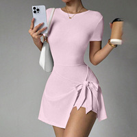 Robe Courte Femme 2-en-1 à Manches Courtes et Col Rond, Jupe-short Cache-cuisse Irrégulière à Nœud, Décontractée pour le Tennis et l'Entraînement