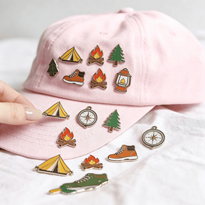 Fabricación de Insignias Metálicas Sin Pedido Mínimo, Fábrica de Pins de Esmalte Duro Metálico, Pins Personalizados para Solapa, Pin de Esmalte Metálico Personalizado - Product Image 6
