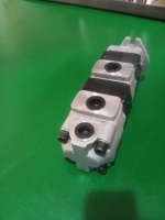 Bomba de Engranajes Hidráulicos STYA STYB STYA27.27.5E1H1-R189 STYA27275R189 para Cargadora Compacta sobre Orugas Takeuchi TL8