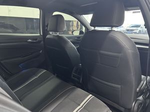 <span class=keywords><strong>Golf</strong></span> 2021-2025, Versión Renovada, Turbo 280TSI, Automático, DSG, R-Line Lite, Asientos de Cuero, Neumáticos R17, Volante a la Izquierda, Cámara Trasera, Luces - Product Image 4