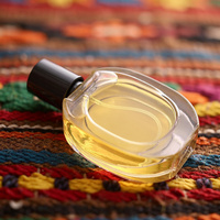 Flacon diffuseur de parfum en verre transparent empilable avec logo personnalisé, 30ml 50ml 100ml, fond épais, bouchon métallique, flacon vide en gros pour cadeau