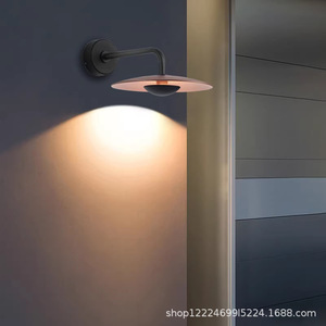 Applique Murale Extérieure Industrielle Rétro Étanche pour Cour, Portail, Balcon – Luminaire Minimaliste Noir Bronze - Product Image 5