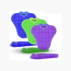 Tapis de protection triangulaire personnalisé pour urinoir masculin, change de couleur à l'eau chaude - Product Image 6