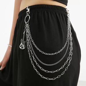 Cadena de moda para el cuerpo, colgante de guitarra multicapa, aleación de zinc, cadena informal unisex para pantalones - Product Image 1