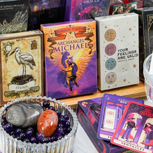 Cập nhật mới thẻ Tarot Thiết kế bảng trò chơi boong 78 thẻ Tarot với thẻ Oracle với tập sách và hộp vàng Oracle - Product Image 6