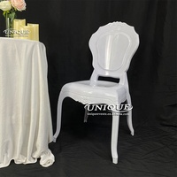 Nouveau design moderne Chaise princesse en acrylique noir transparent royal pour banquets de mariage et appartements