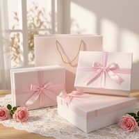Boîte cadeau pour la fête des mères, boîte rigide en carton ondulé rectangulaire rose créative avec nœud en relief pour les cadeaux de mariage