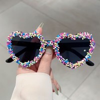 Nouvelles Lunettes de Soleil Tendance en Forme de Cœur pour Femme, Style Transfrontalier, Charmantes, Incrustées de Diamants, Protection UV400