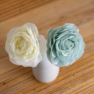 Rose artificielle Huiyan Lulian à branche unique, blanc laiteux et bleu foncé, en tissu tissé, pour décoration de mariage - Product Image 1